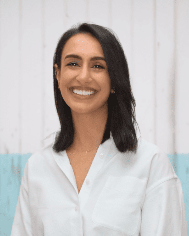 Dr Jessica Aneja Dentist