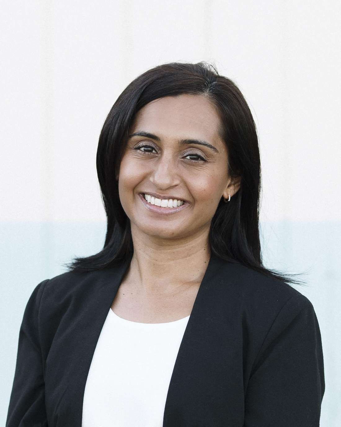 Dr Mistry is a dentist moorabbin